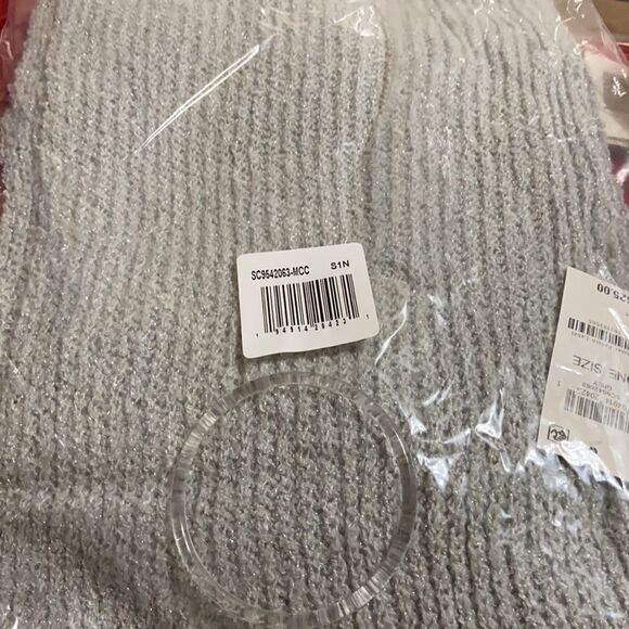 Style & Co Rib Solid Grey Scarf With Lurex 72" x 10" - Picture 3 of 4